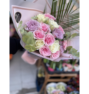 Vip  Pembe &lila beyaz karma Gül buket